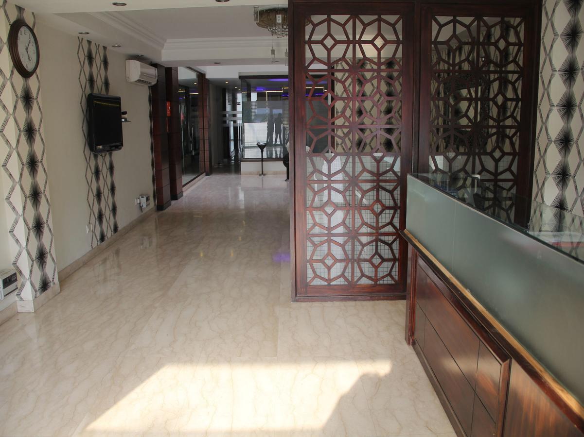Hotel Comfort Zone Nowe Delhi Zewnętrze zdjęcie