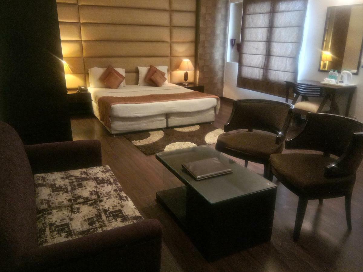 Hotel Comfort Zone Nowe Delhi Zewnętrze zdjęcie